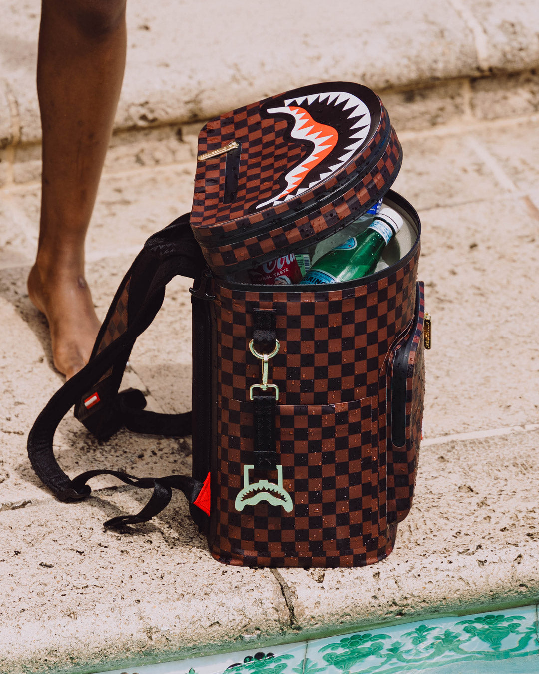 SHARK COOLER BACKPACK