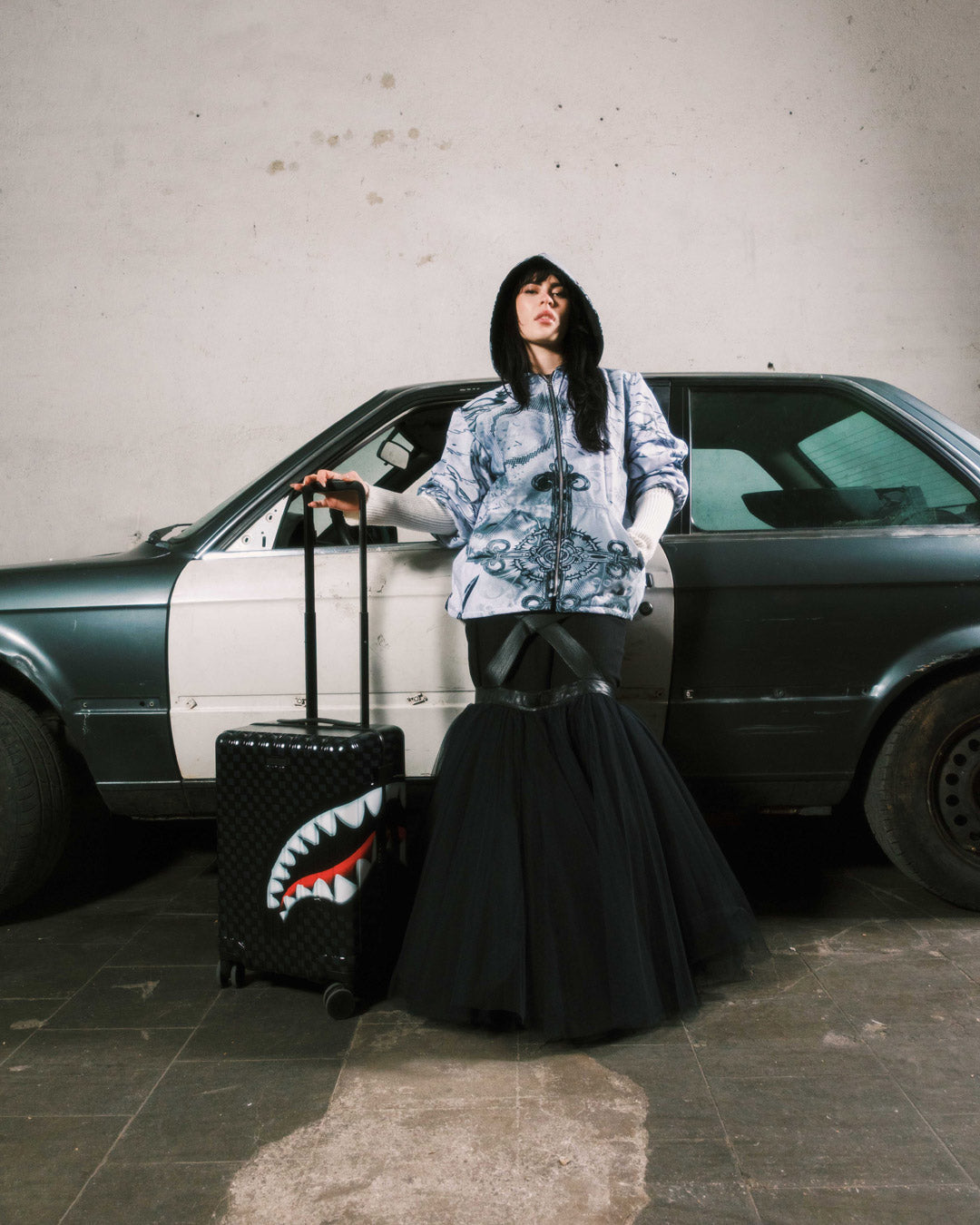 SHARKS IN PARIS HYPER PUFF CARRY-ON LUGGAGE