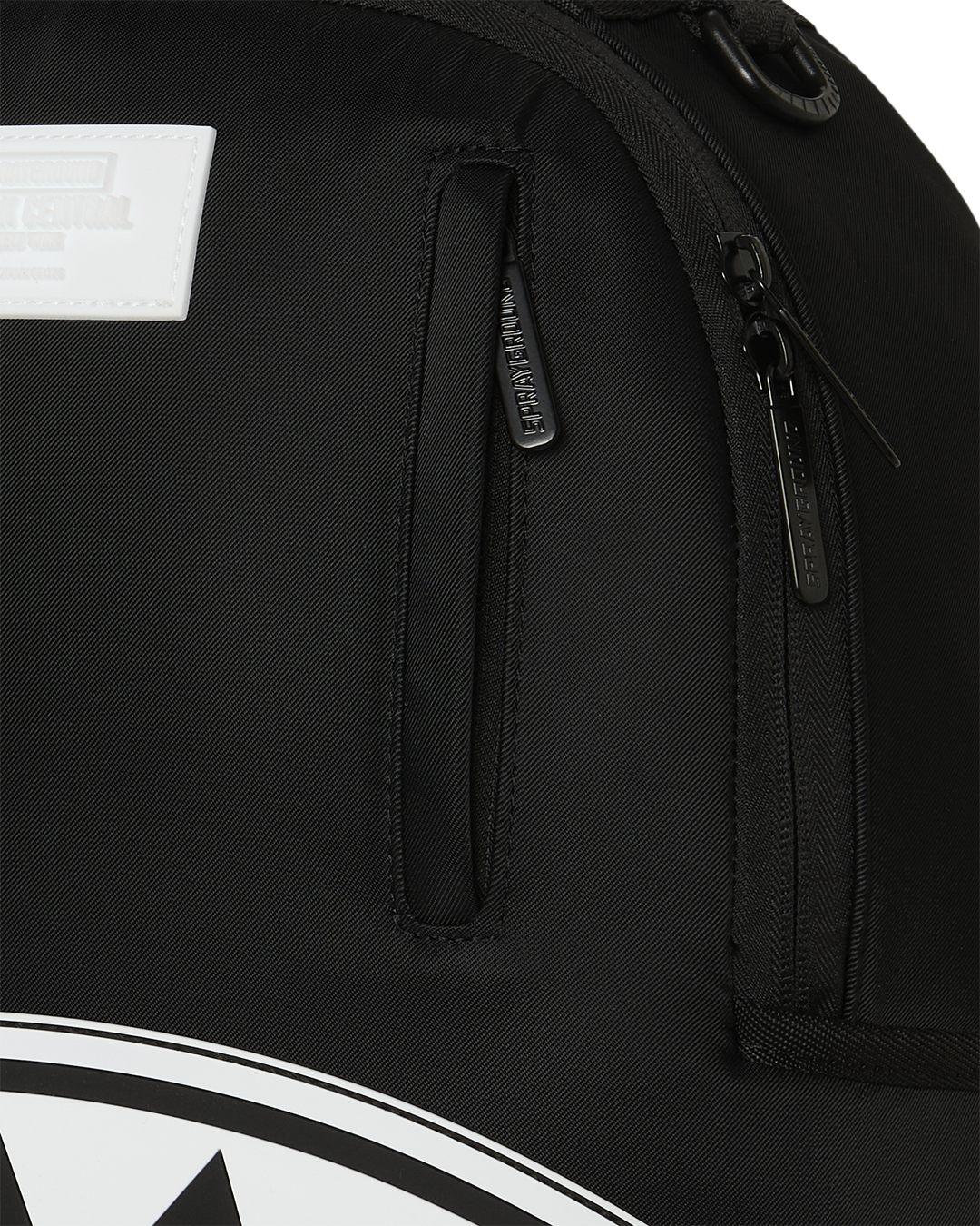 SHARK CENTRAL 2 - BLACK WHITE BACKPACK